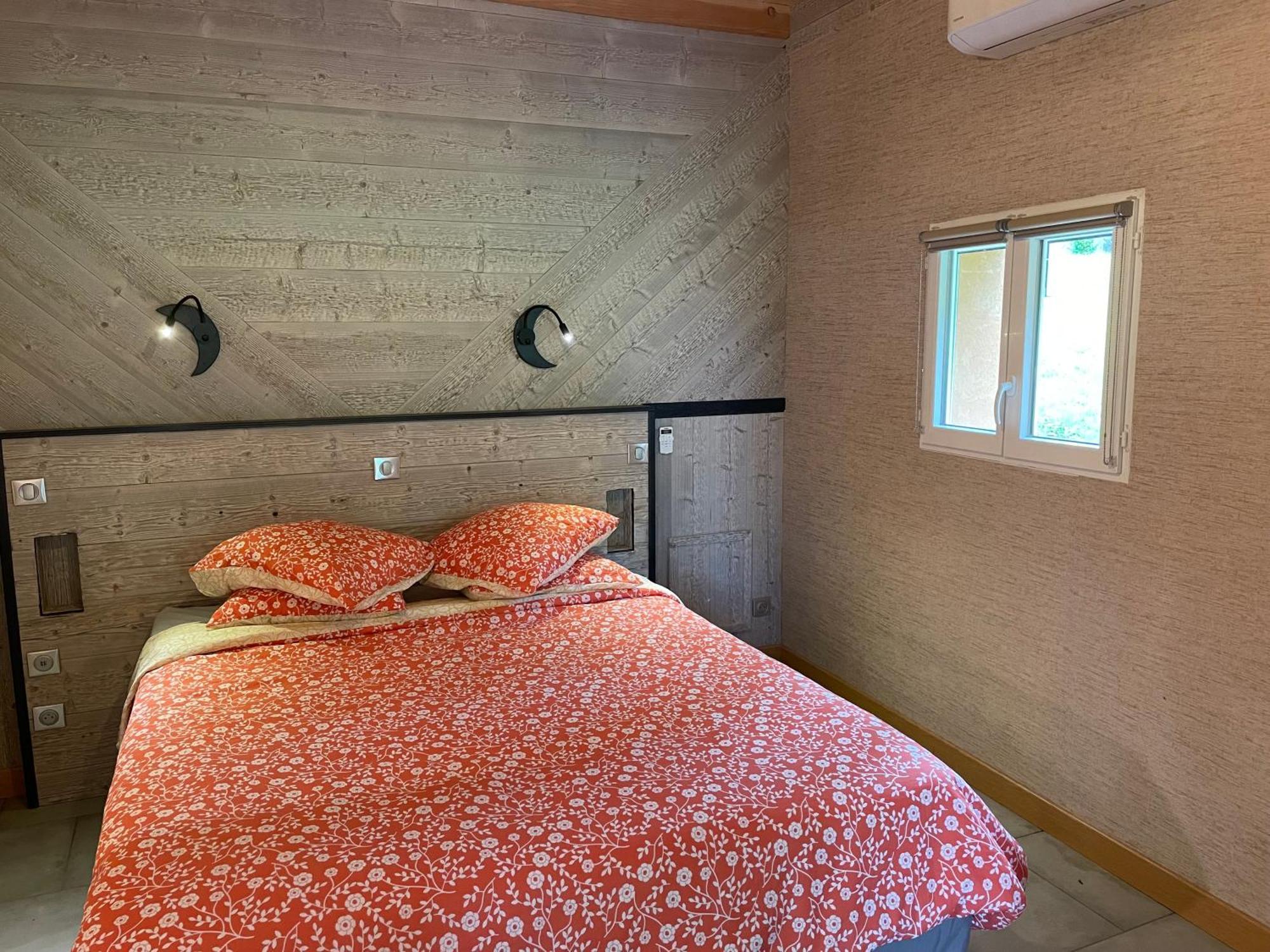 Bed and Breakfast La Ferme De Montard Montmorot Экстерьер фото